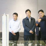 李挚调研房地产市场及城市更新工作
