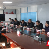 岳阳临港高新区专题调度岳阳攀华项目