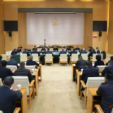 谢卫江在临港高新区调研经济发展情况