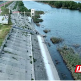 君山建区三十年：无人机“接力”守护长江生态线