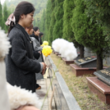 湖南理工大学美术与设计学院开展“缅怀英烈绘忠魂，赓续血脉担使命”主题党日活动