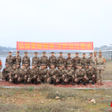 “迷彩绿”映“红领巾” 汨罗市人武部组织预定新兵开展学雷锋活动