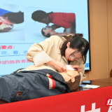 岳阳市“体医携手”首场健康课接地气：学急救、防猝死、开运动处方