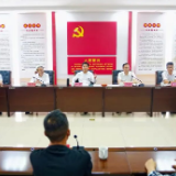 李挚赴市信访局接访