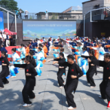 老街伴锦韵 岳阳楼区八段锦健身气功展演赛启幕