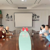 临湘:精准滴灌解难题 暖心服务促发展