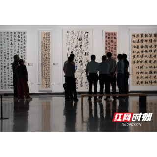 赓续忧乐文脉 挥毫礼赞时代 岳阳市第七届书法篆刻展开幕
