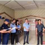 岳阳市屈原管理区开展文化场所安全生产暨“扫黄打非”专项检查