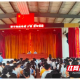 汨罗市新市街道：“绿书签”进校园