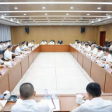 谢卫江在湖南理工大学调研座谈