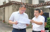 杨钦涵调研岳阳楼区城市更新工作