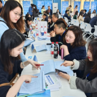 夯实岳阳高质量发展的人才支撑
