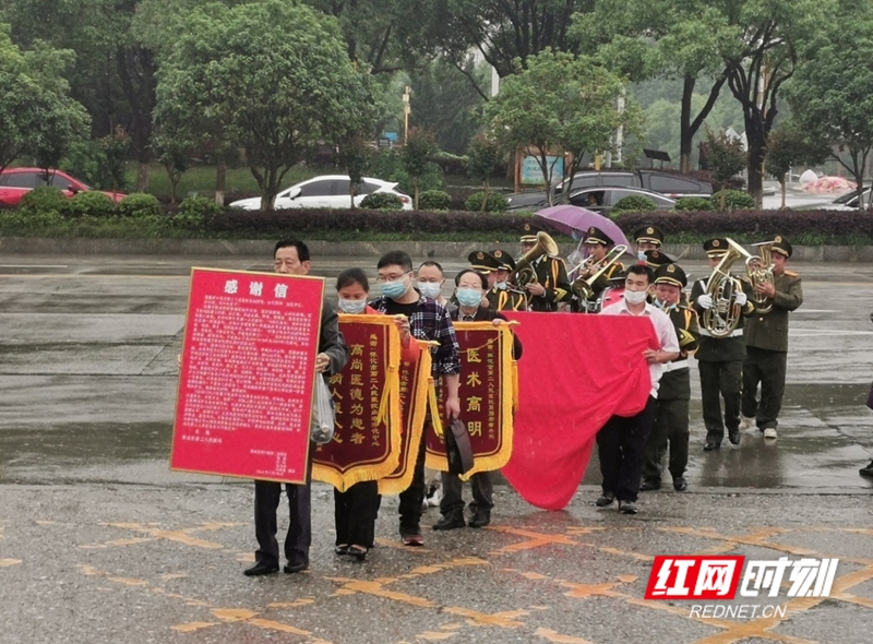 图片4.jpg 图片4.jpg