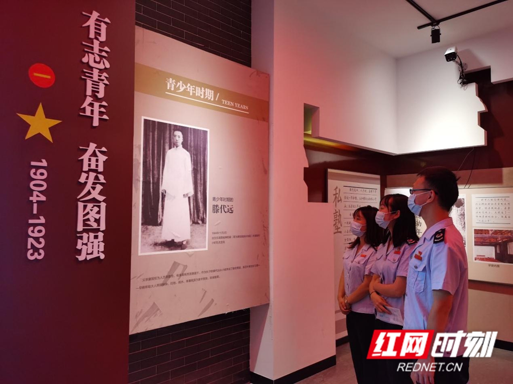 图片2.jpg 图片2.jpg