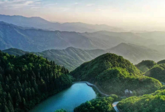 宝藏旅游地来了！洪江市连续获评“中国天然氧吧”称号