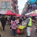 新晃开展新春交通安全劝导宣传活动