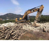 洪江市岔头乡：拆除废弃房屋 提升人居环境