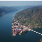 代表委员看检察丨让废旧电线杆“清障清零”