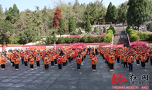 通道：清明祭扫 用“行走的思政课”传承红色基因