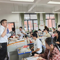高考护航不落幕 怀化移动盛夏护考反诈同行