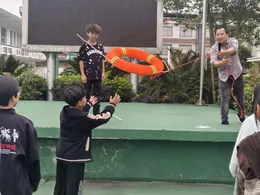 筑牢防溺安全防线 守护校园平安底线——双井镇岩家垅中学开展防溺水应急演练