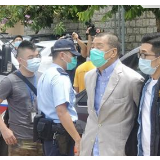 黎智英今日继续被香港警方押往西贡游艇会搜证调查