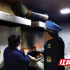 长沙开福区新河街道：保卫蓝天，部门联合执法管餐饮油烟机