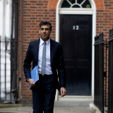 时刻夜谈丨45天闪辞首相后，英国迎来印度裔首相