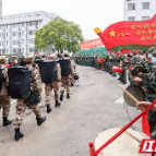 武警湖南总队新兵团：“十一个一”活动让新兵入营第一天过得充实