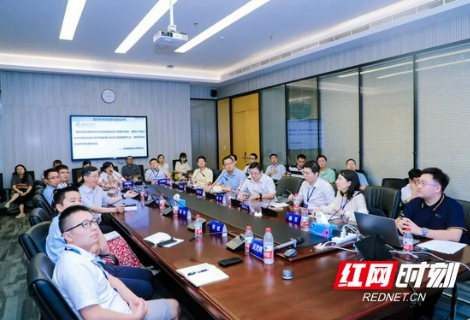 院士对话从1小时变近3小时，湖南在深圳举行青年科技人才特训营