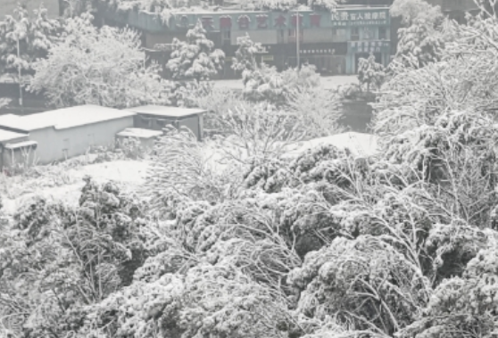 再发布低温雨雪冰冻橙色预警！湘西、湘中部分区域发生突发性地质灾害风险较高