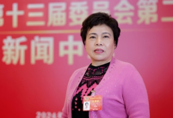 两会好声音丨钟飞：统筹资源错位发展 打造湘江古镇群“百里画廊”