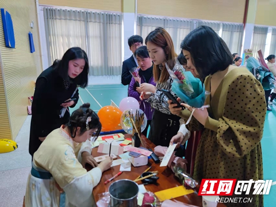 d8ab002ad4de31e42671efda20ddd1d_副本.jpg