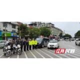 邵阳快警支援交警,紧密协作疏堵保畅