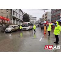 邵阳交警黄峥：愿做一名忙碌的交警