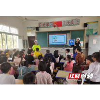 邵阳：大力开展“人人向交通违法说不”主题宣传