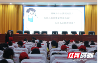 邵东市举办“科普之光耀邵东”主题科普展览活动
