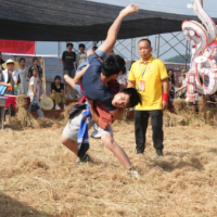 邵阳第三届梅山跤术争霸赛在隆回举行