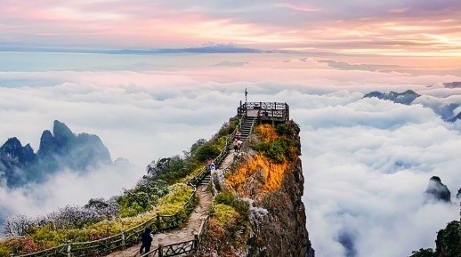 res11_attpic_brief.jpg res11_attpic_brief.jpg