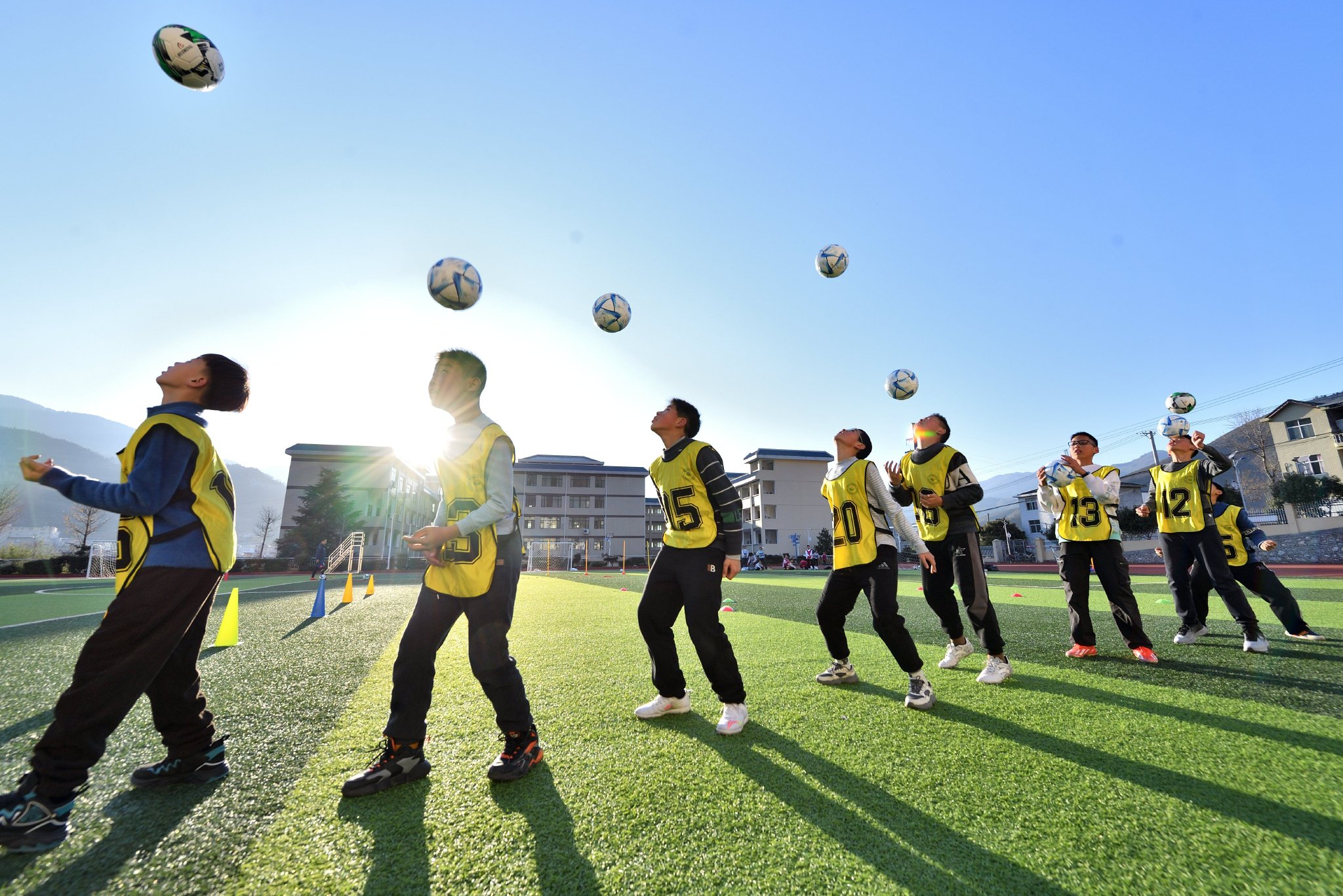 fc91-d188757f0ff95f92868a8a274b15ecff.jpg fc91-d188757f0ff95f92868a8a274b15ecff.jpg