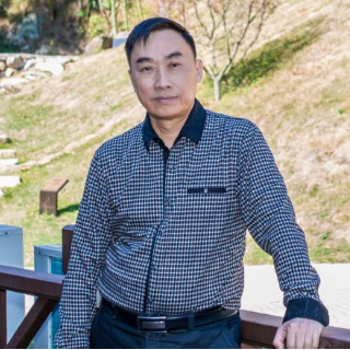 新乡土诗派丨陈惠芳：黄爱平其人其诗