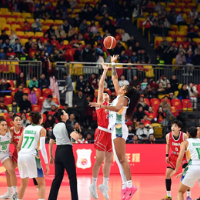 中国女篮长沙再胜巴西女篮 杨舒予生日夜主场告捷