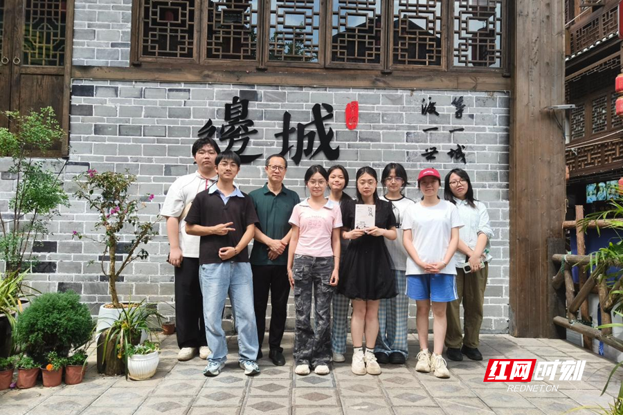 图片1_副本.png 图片1_副本.png