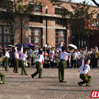 沉浸式演出掀热潮！建湘工业文化街区国庆游客激增