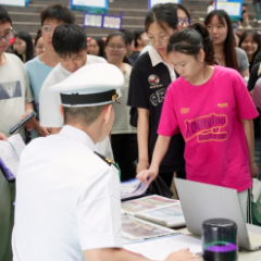100家企业入校揽才，湖南环境生物职业技术学院举行2025届毕业生校园招聘会