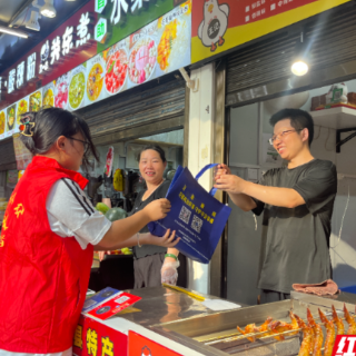 组图｜湖南衡阳：青春力量助力普法