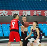 以球会友促交流——娄底、涟源农商银行举行篮球友谊赛