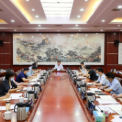 娄底：牢固树立对标看齐意识 始终坚持正确政治方向