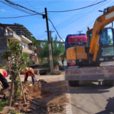 娄星区公路建设养护中心联合多部门推进人居环境整治提升工作