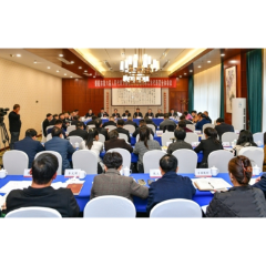 蒋天海参加娄底市六届人大三次会议冷水江市代表团审议